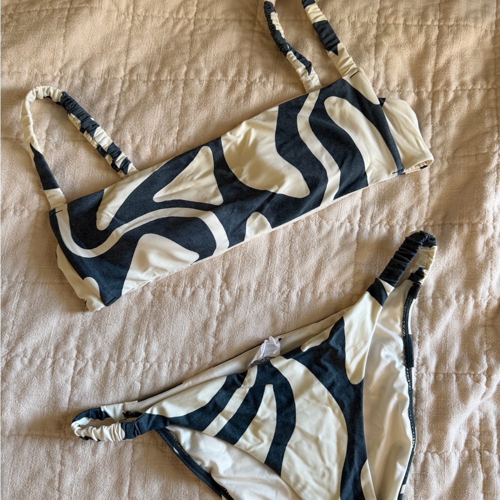 Oneill Blue Navy and White Swirl Bikini Set